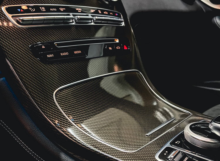 Mercedes. interior taping. dashboard taping