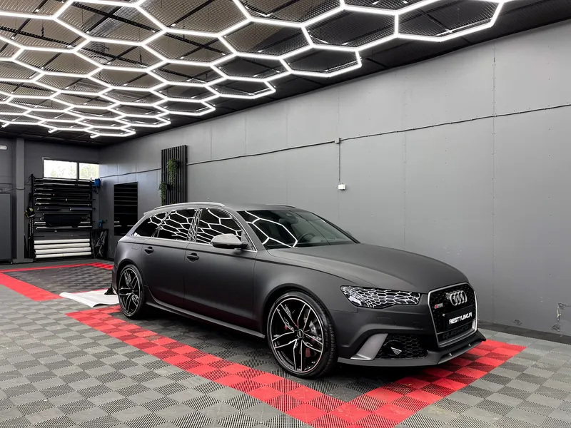 Audi A6 – Restyling Pointin työ