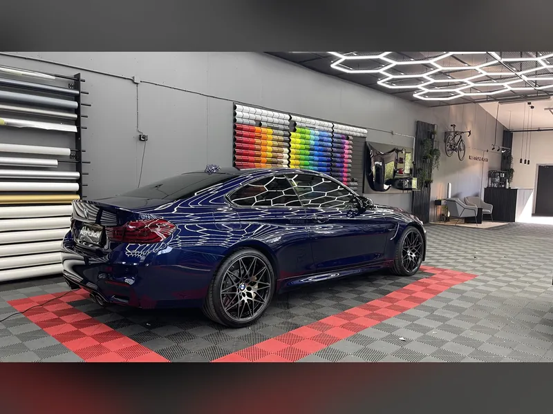 BMW M4 – Restyling Pointin työ