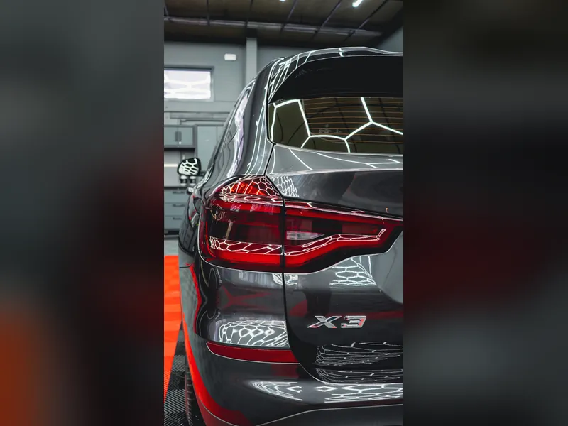 BMW X3 – Restyling Pointin työ