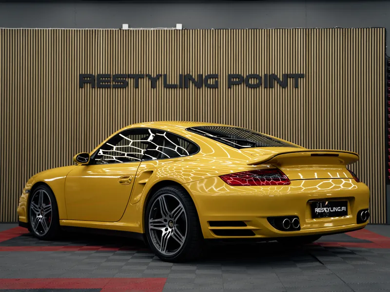 Porsche 911 – Restyling Pointin työ