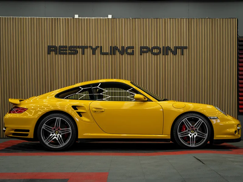 Porsche 911 – Restyling Pointin työ