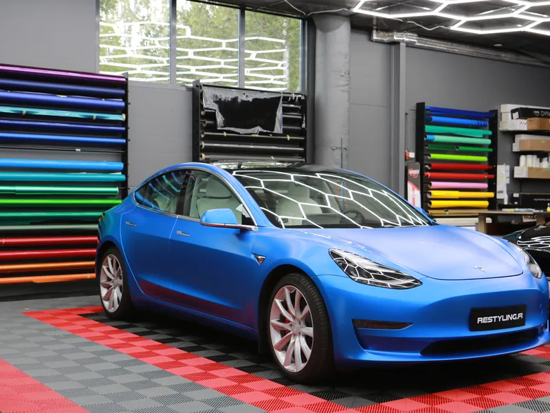 Tesla Model 3 – Restyling Pointin työ