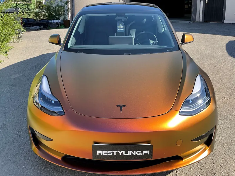 Tesla Model 3 – Restyling Pointin työ